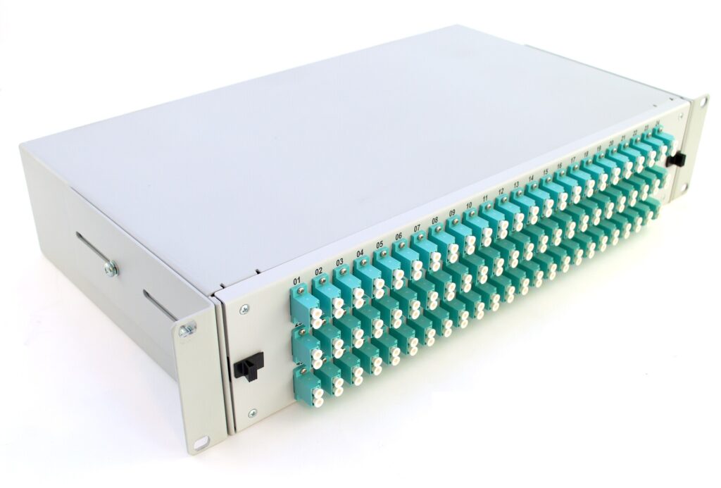 LC 2U patch panel – fully loaded